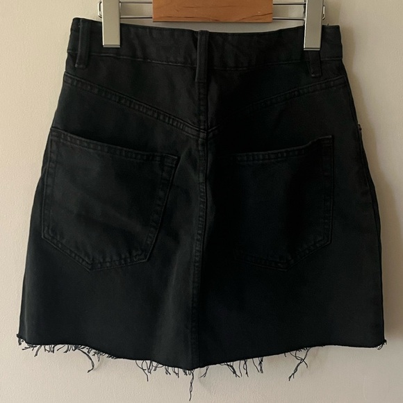 Zara high waisted denim skirt - Picture 3 of 4